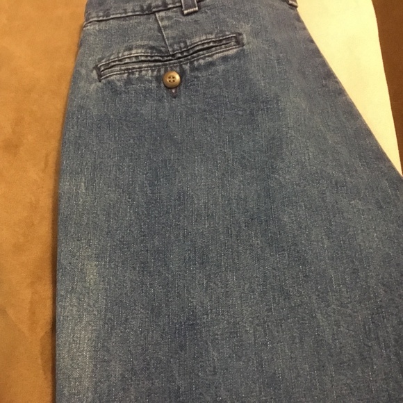 Men’s Dockers khakis 33x34 Classic Fit Blue Jeans - Picture 15 of 16